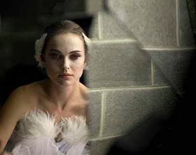 Natalie Portman gives birth to baby boy