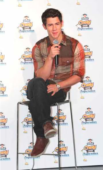Nick Jonas Quaker 05 2011 06 09