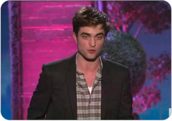 Robert Pattinson F bomb at 2011 MTV Movie Awards
