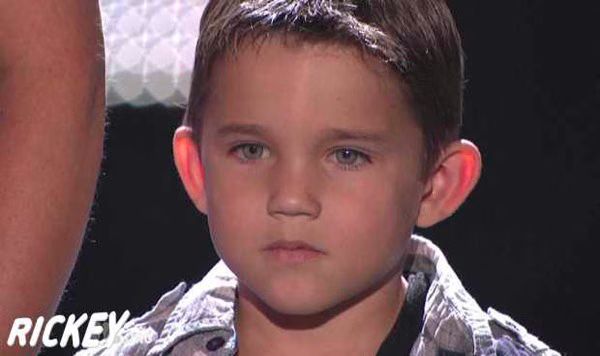 AGT Top 48 01-2011-07-07.jpg AGT Top 48 01 2011 07 07