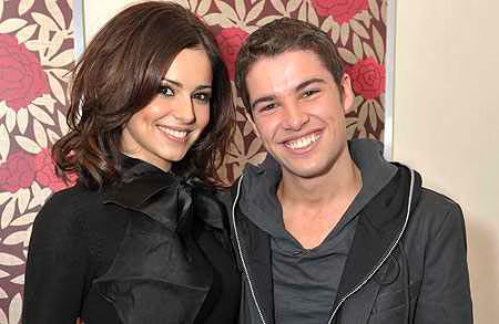 Joe McElderry signs record deal thanks to Cheryl Cole.jpg Joe McElderry signs record deal thanks to Cheryl Cole