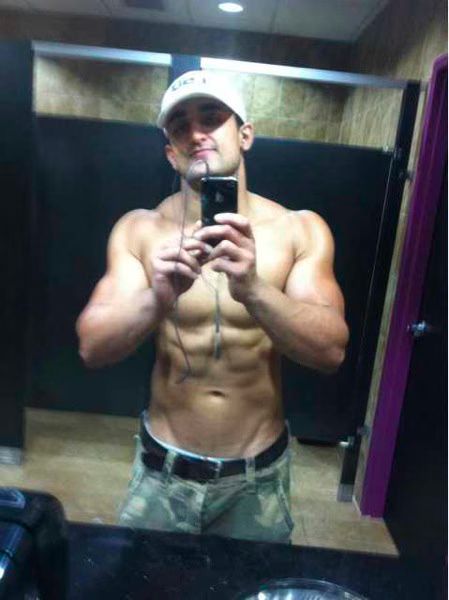Jovany Barreto on Guys with iPhones