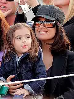 Linda Evangelista Salma Hayek Scandal 02 2011 07 02