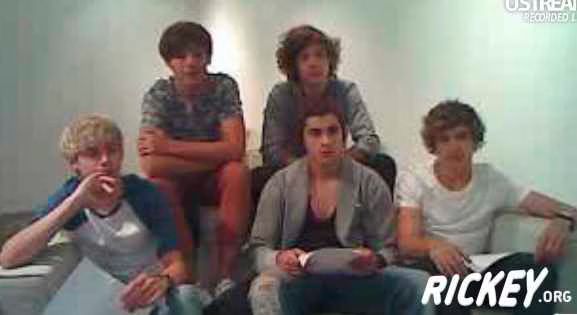 One Direction - Live Chat on USTREAM - 07:22:2011.avif One Direction Live Chat on USTREAM 07 22 2011