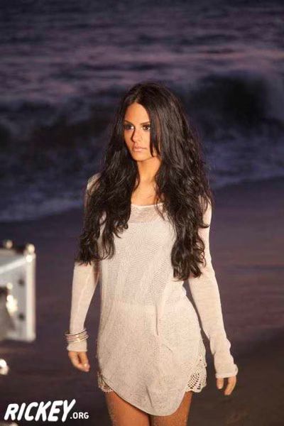 Pia Toscano on the set for  This Time video