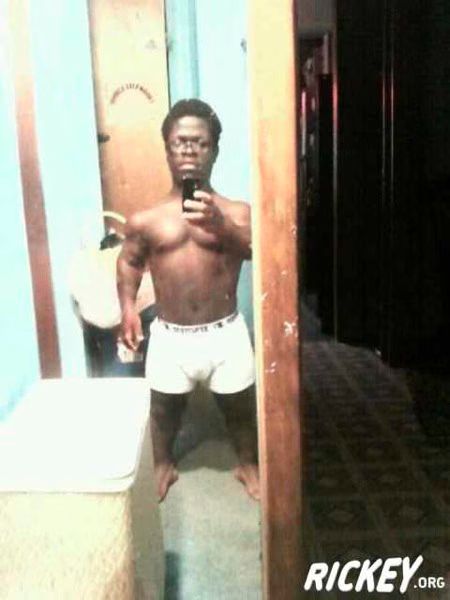 Guys with iPhones Picture of the Day