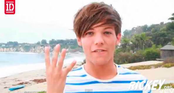 One Direction - What Makes You Beautiful - Teaser 2.avif One Direction What Makes You Beautiful Teaser 2