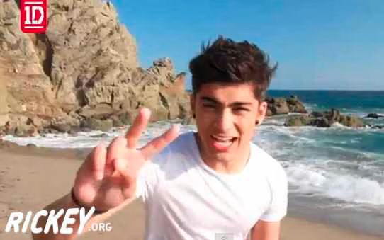 One Direction - What Makes You Beautiful - Teaser 4.avif One Direction What Makes You Beautiful Teaser 4