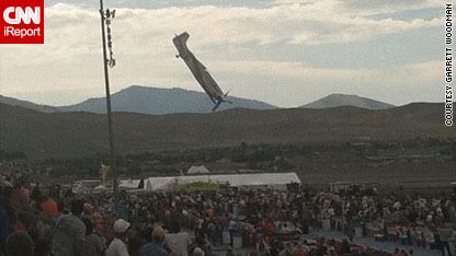Airplane Crashes Into Spectators at Nevada Air Races - Video