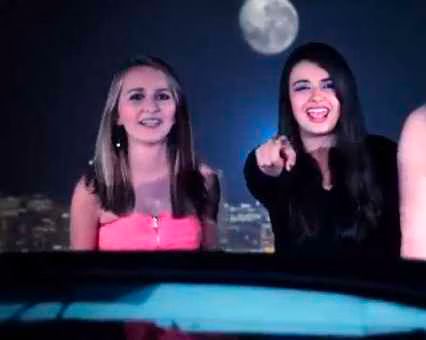 Benni Cinkle  Can You See Me Now  Official Video 01 2011 09 02