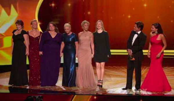 Outstanding Lead Actress in a Comedy - 2011 Emmy Awards - Video 02-2011-09-18.jpg Outstanding Lead Actress in a Comedy 2011 Emmy Awards Video 02 2011 09 18