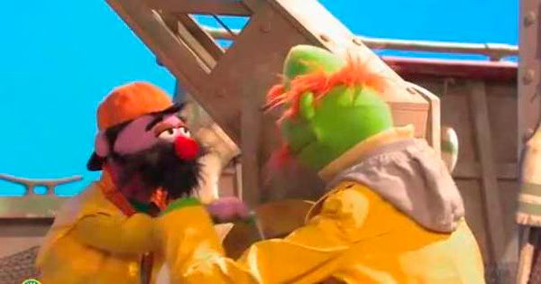 Sesame Street  The Heaviest Catch