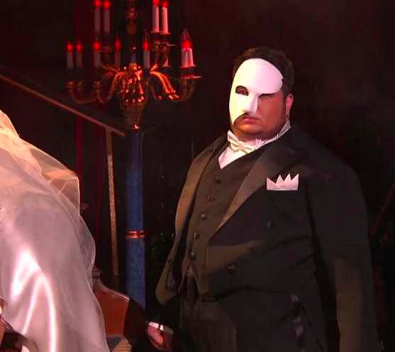 Chaz Bono and Lacey Schwimmer  Tango