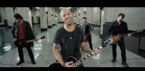 Daughtry - Crawling Back To You - Official Video.jpg Daughtry Crawling Back To You Official Video