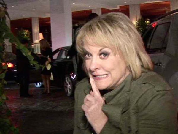 Nancy Grace Fart-gate Tristan MacManus did it.jpg Nancy Grace Fart gate Tristan MacManus did it