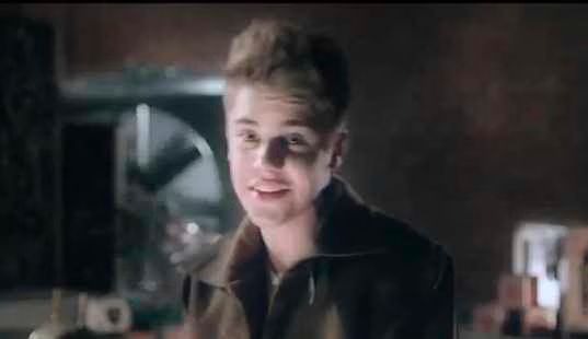 Justin Bieber  Santa Claus Is Coming To Town  Arthur Christmas Version