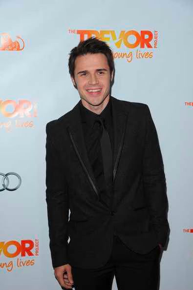 Kris Allen - Imagine - Trevor Project Live.jpg Kris Allen Imagine Trevor Project Live