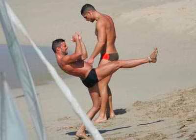 Ricky Martin getting married to Carlos Gonzales 02 2012 01 03