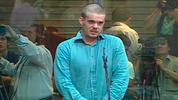 Van der Sloot pleads guilty to murder