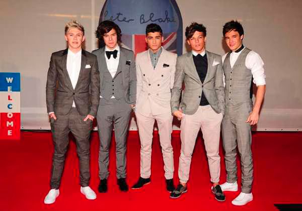 One Direction at Brit Awards 2012 Red Carpet 02 2012 02 21