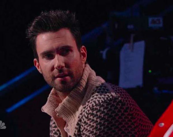 Adam Levine Sweater 04 2012 03 06