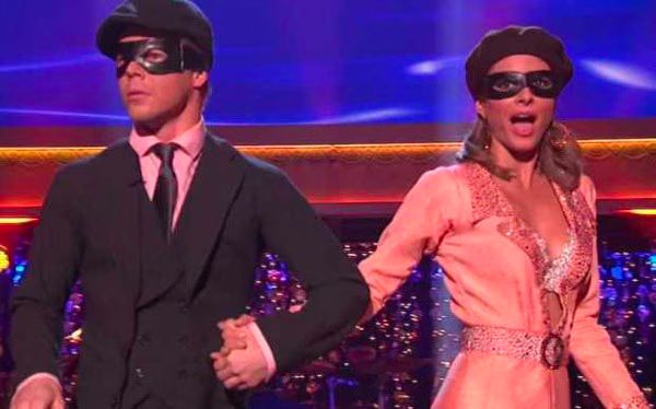 Maria Menounos and Derek Hough – Quickstep - Dancing with the Stars.jpg Maria Menounos and Derek Hough Quickstep Dancing with the Stars