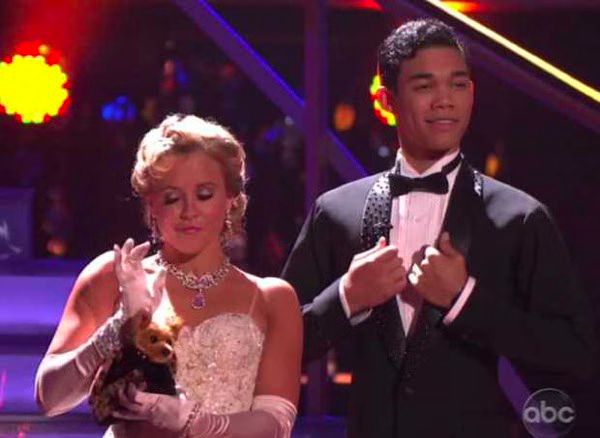 Roshon Fegan and Chelsie Hightower  Quickstep  Dancing with the Stars