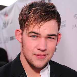 American Idol Live Chat with James Durbin