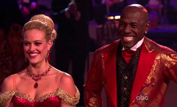 Donald Driver and Peta Murgatroyd  Viennese Waltz  Dancing with the Stars