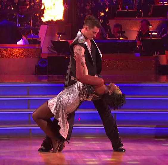 Gladys Knight and Tristan MacManus - Tango 01-2012-04-09.jpg Gladys Knight and Tristan MacManus Tango 01 2012 04 09