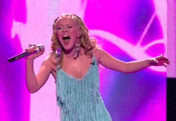 Hollie Cavanagh  Flashdance What A Feeling  American Idol 11 Top 8 Video MP3 02 2012 04 04