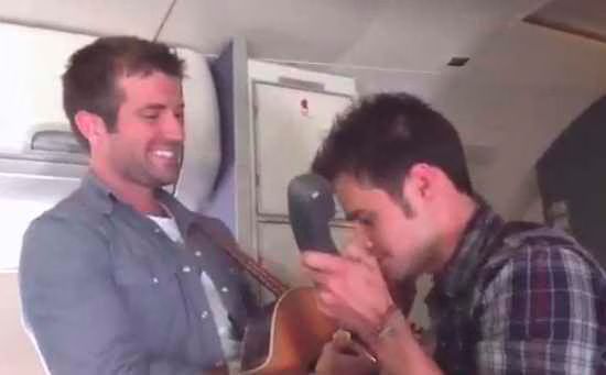 Kris Allen sings  Better With You on a Southwest Flight  Video