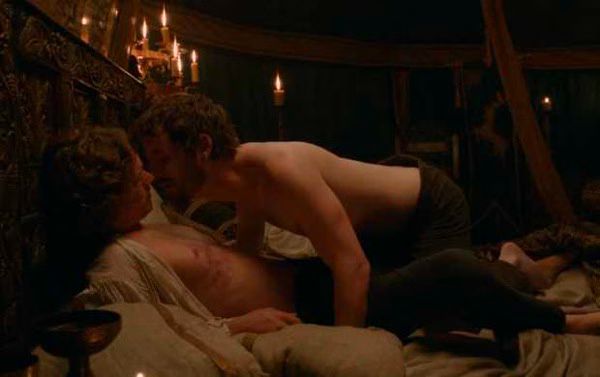 Renly Baratheon Loras Tyrell Game of Thrones Love.jpg Renly Baratheon Loras Tyrell Game of Thrones Love