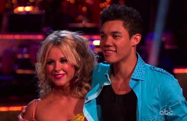 Roshon Fegan and Chelsie Hightower  Salsa  Dancing with the Stars