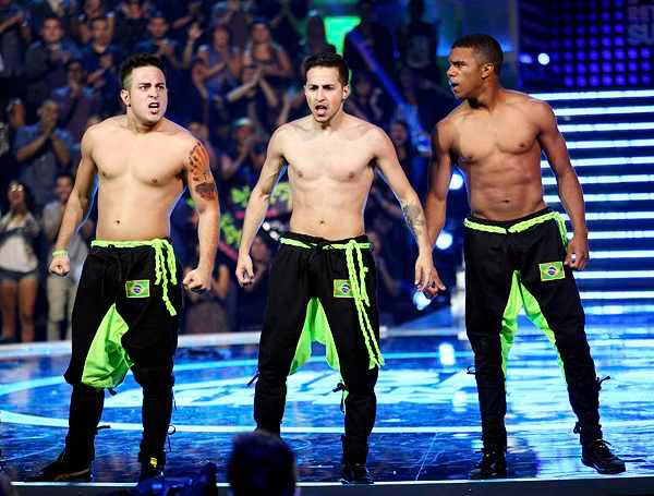 Elektrolytes  America s Best Dance Crew 7  Video