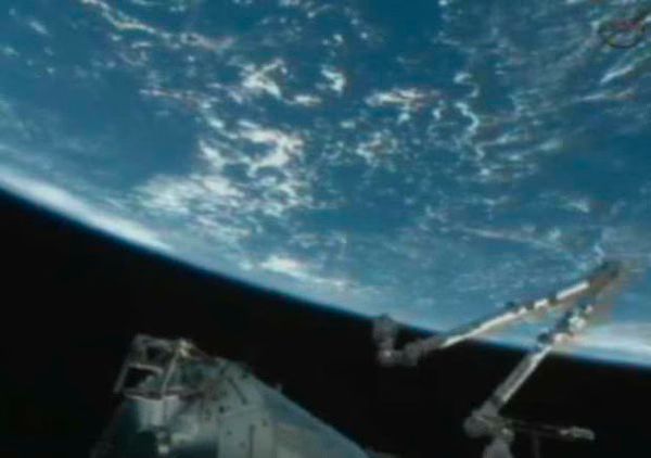 SpaceX Dragon Docks with International Space Station  Live Stream Video