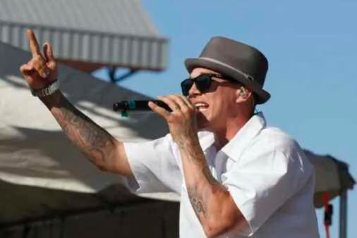 Chris Rene  Trouble  MP3 Listen