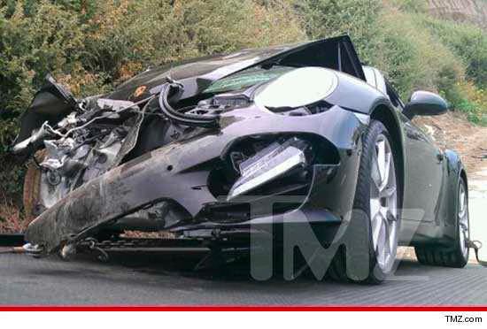 Lindsay Lohan in hospital after car crash