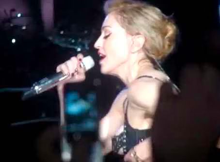 Madonna  Moons audience on MDNA Tour  Video