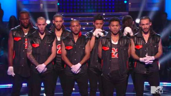 Mos Wanted Crew  David Guetta  America s Best Dance Crew  Video