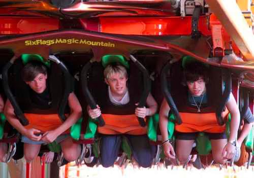 Niall Horan, Harry Styles and Louis Tomlinson visit Six Flags Magic Mountain 01-2012-06-18.jpg Niall Horan Harry Styles and Louis Tomlinson visit Six Flags Magic Mountain 01 2012 06 18