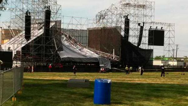 Radiohead Concert Stage Collapse  1 Dead