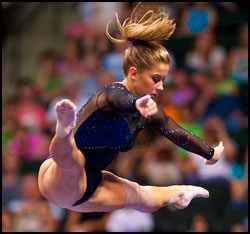Shawn Johnson retires from competitive gymnastics abandons Olympic bid