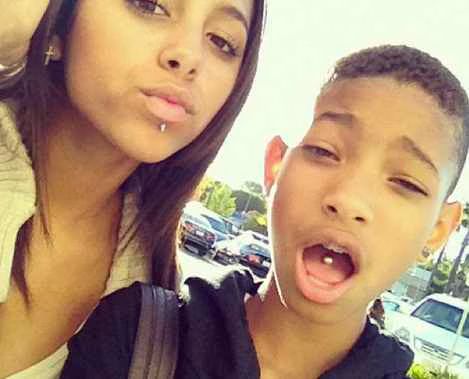 Willow Smith got her Tongue Pierced