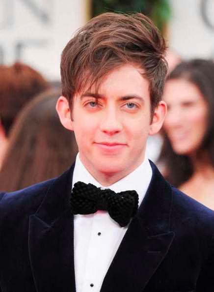 Kevin McHale joins Demi Lovato in hosting 2012 Teen Choice Awards