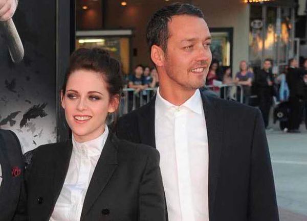 Kristen Stewart affair began last year and ended last week  Report