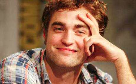 Robert Pattinson has left Kristen Stewart.jpg Robert Pattinson has left Kristen Stewart
