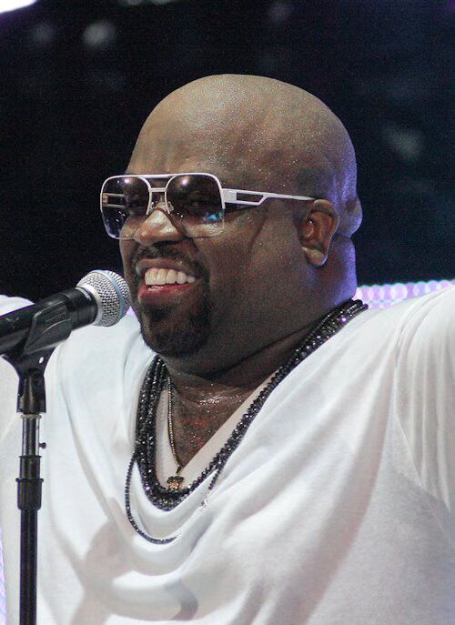 Cee Lo Green and Blake Shelton - Christmas Album Showdown Cee Lo Green and Blake Shelton - Christmas Album Showdown