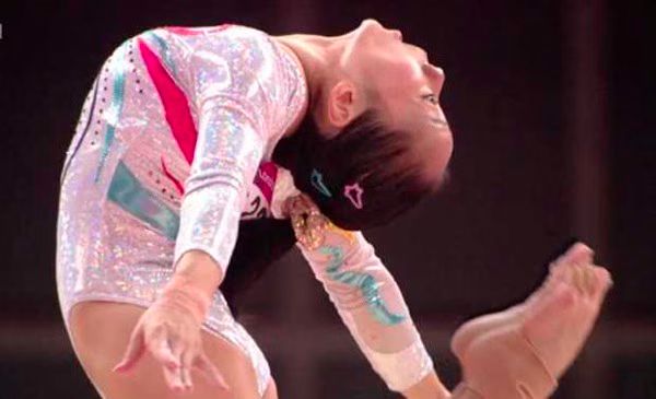 Deng Linlin Balance Beam Olympics