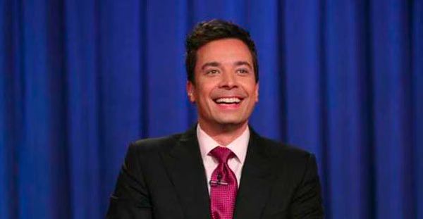 Jimmy Fallon declines offer to host Oscars 2013
